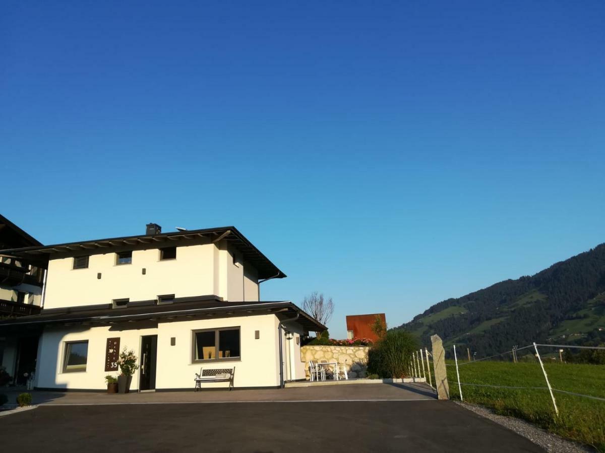 Appartement Beate Brixen im Thale Bagian luar foto
